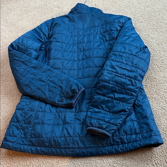 LL bean PrimaLoft Packaway Jacket - Picture 6 of 9